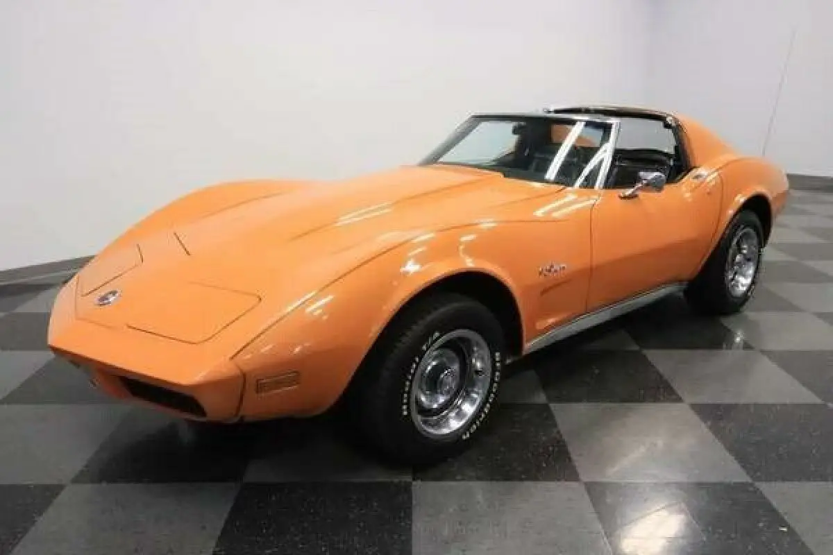 1974 chevrolet corvette stingray t-top coupe