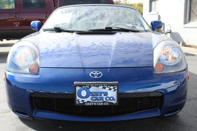 2001 toyota mr2 spyder