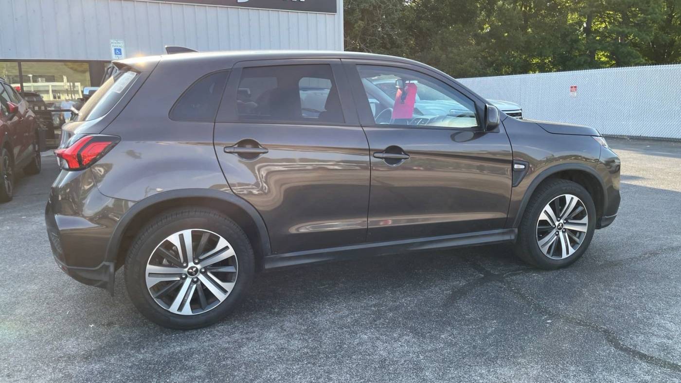 2021 mitsubishi outlander sport es