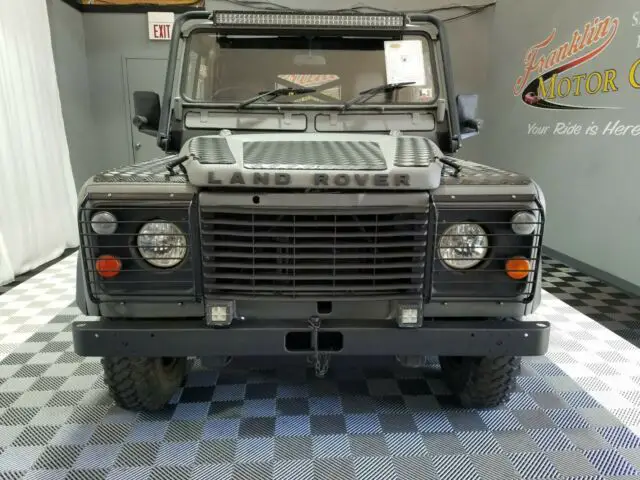 1985 land rover defender 110 tithonus