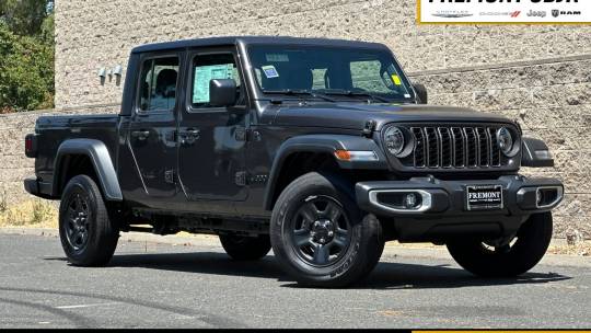 2024 Jeep Gladiator