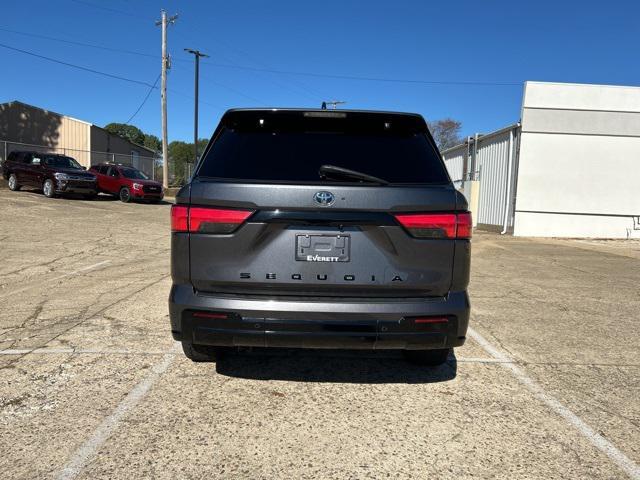 2023 toyota sequoia platinum