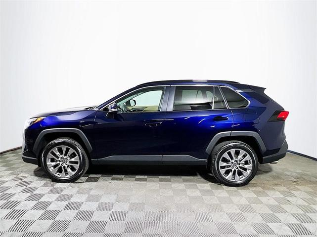 2024 toyota rav4 xle premium