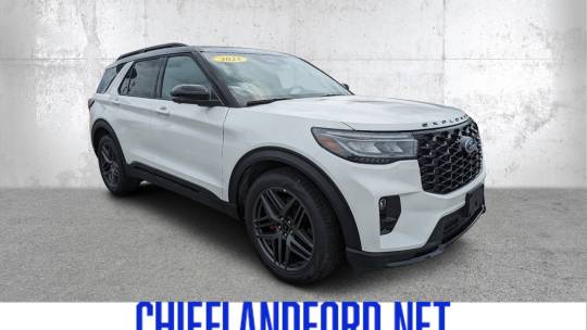2025 Ford Explorer