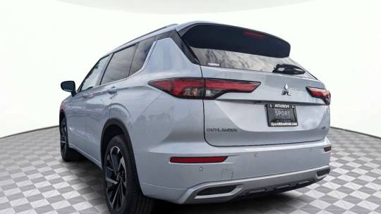 2024 Mitsubishi Outlander