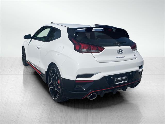 2022 hyundai veloster n base
