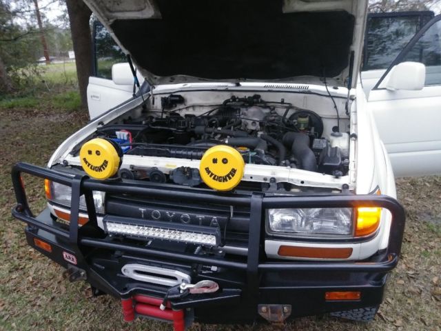 1992 fj80 4x4 toyota land cruiser with lockers and ice cold a/c