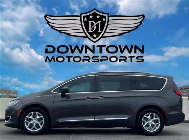 2017 chrysler pacifica touring-l