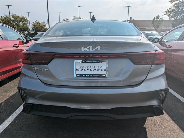 2022 kia forte lxs