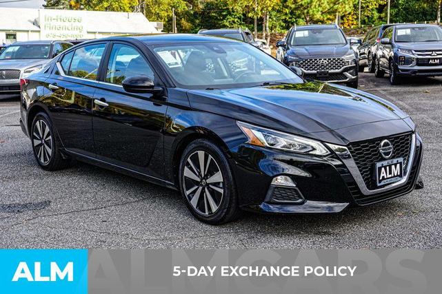 2021 nissan altima 2.5 sv