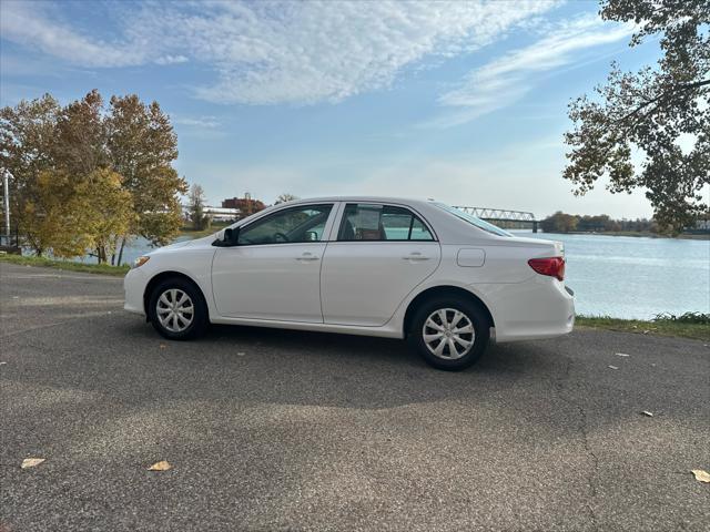 2010 toyota corolla s