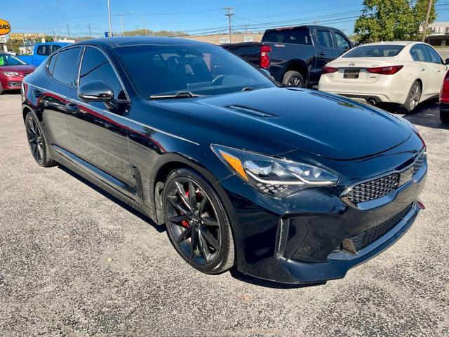 2022 kia stinger gt2