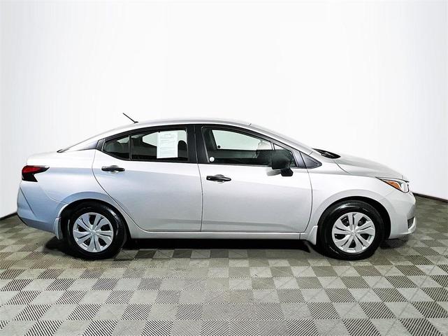 2023 nissan versa s