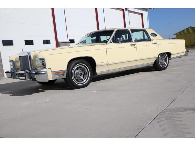 1979 lincoln continental in clarence, iowa