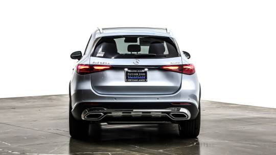 2025 Mercedes-Benz GLC