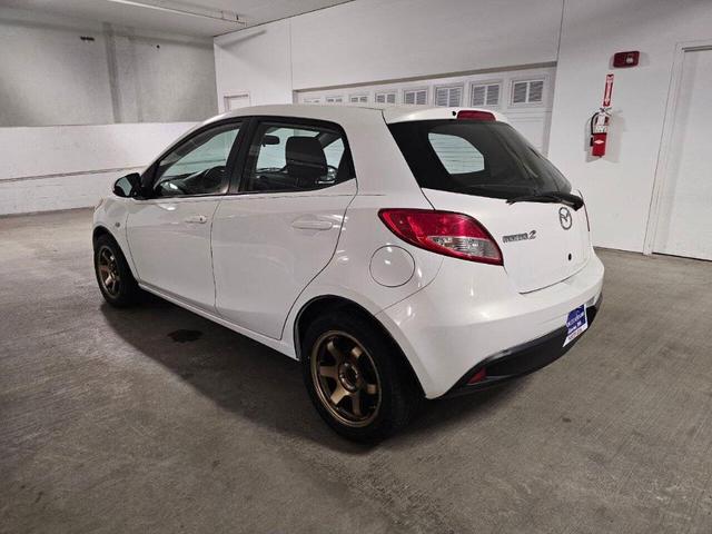 2011 mazda mazda2 sport