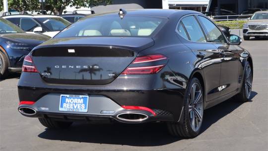 2025 Genesis G70