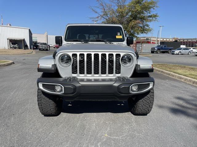 2023 jeep gladiator sport s