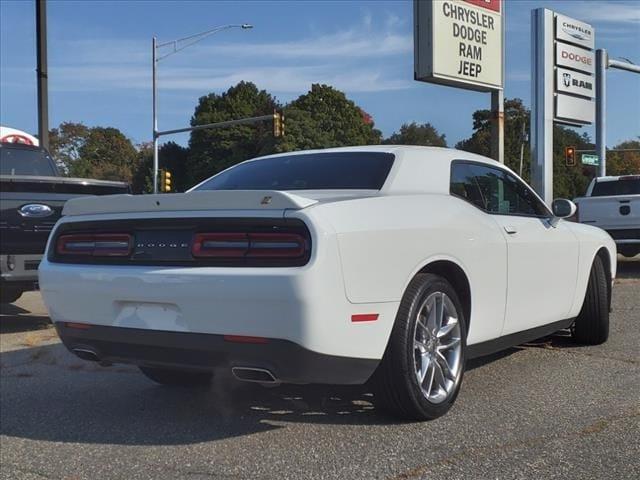 2022 dodge challenger gt