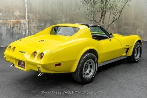 1976 chevrolet corvette