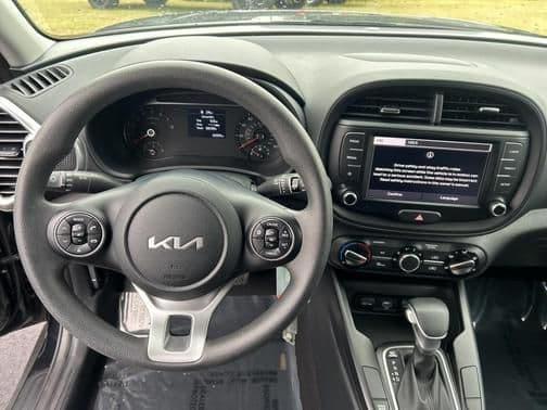 2022 kia soul lx 4dr hatchback in easley, south carolina