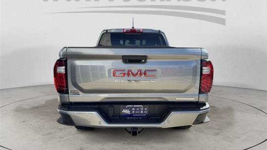 2024 GMC Canyon