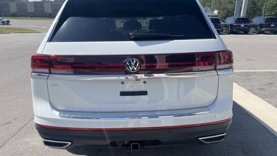 2024 Volkswagen Atlas se w/ technology