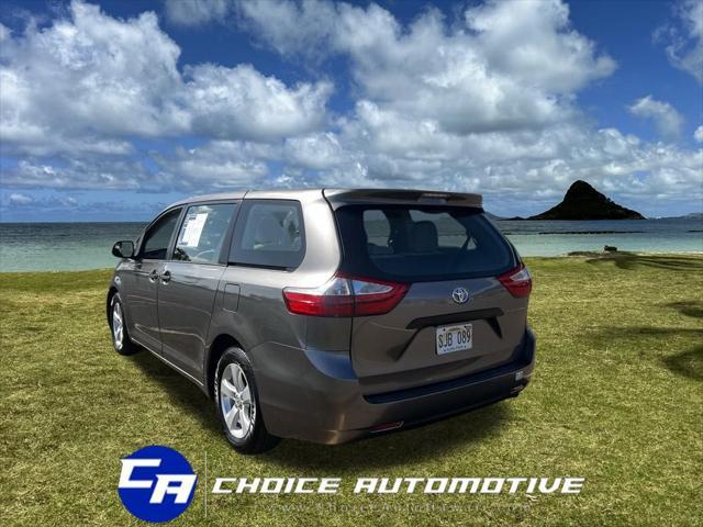2015 toyota sienna l