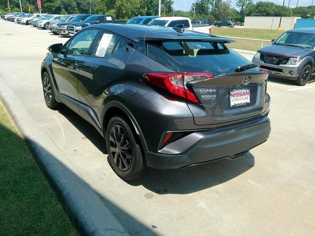 2020 toyota c-hr le