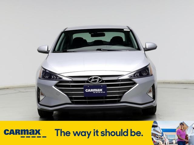 2020 hyundai elantra se