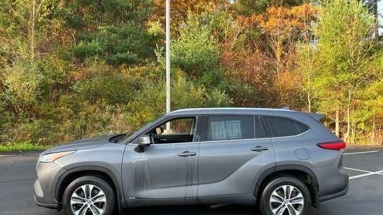 2021 Toyota Highlander