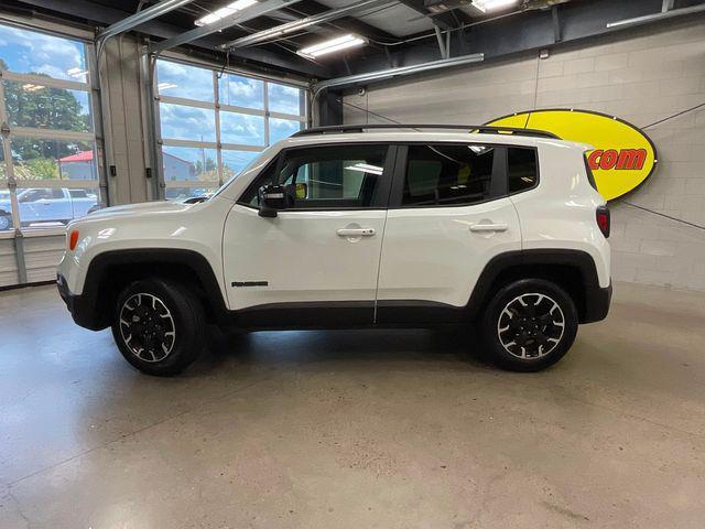 2023 jeep renegade upland