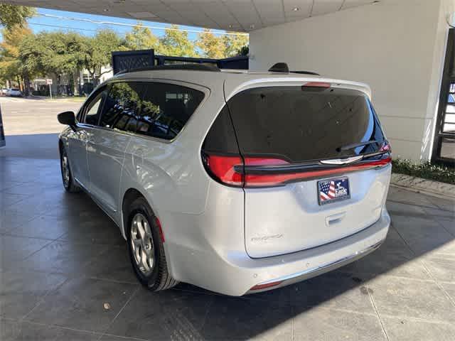 2023 chrysler pacifica limited