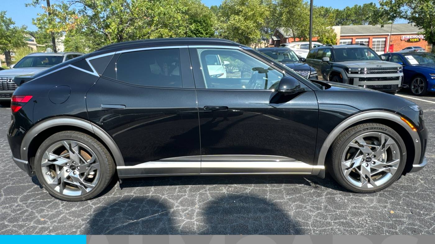 2023 genesis gv60 performance
