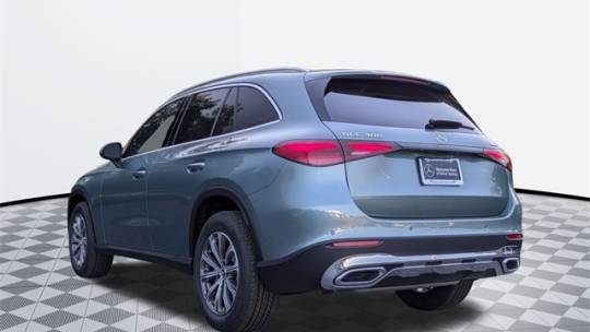 2025 Mercedes-Benz GLC