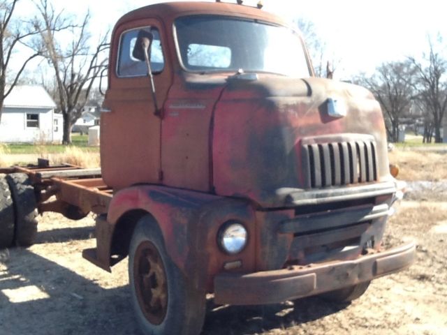 1950s international c o e cab over truck l-180