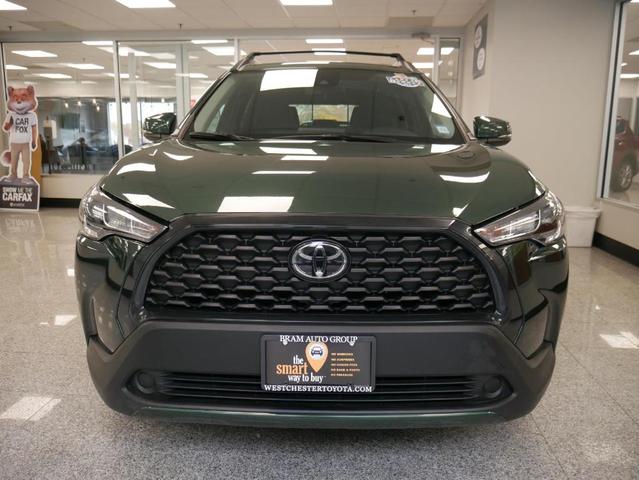 2022 toyota corolla cross le