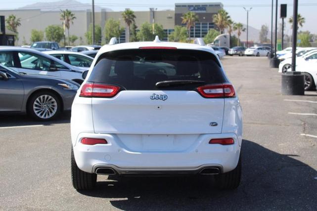 2017 jeep cherokee overland