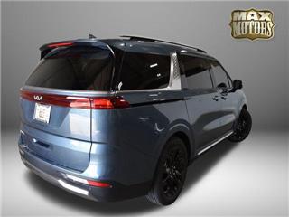 2023 Kia Carnival sx