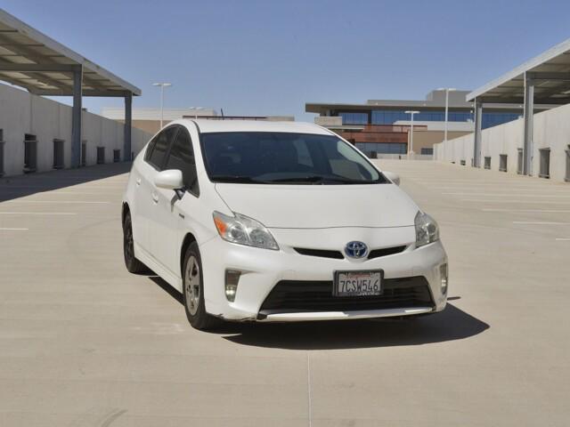 2014 toyota prius four