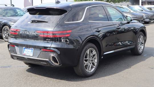 2025 Genesis GV70