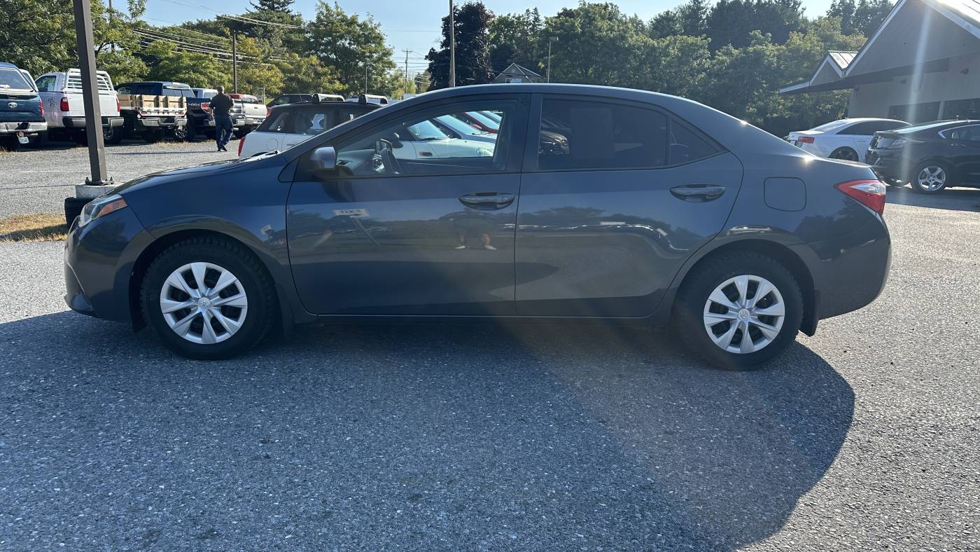 2015 toyota corolla l
