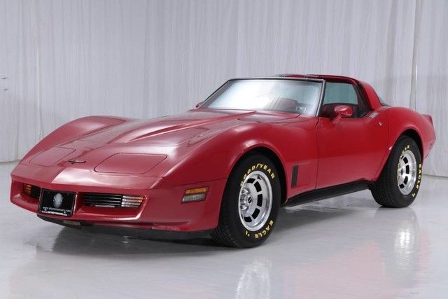 1981 chevrolet corvette 65461 miles corvette red 5.7l 8-cyl engine automatic