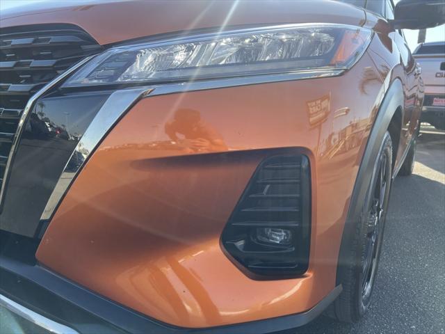2021 nissan kicks sr