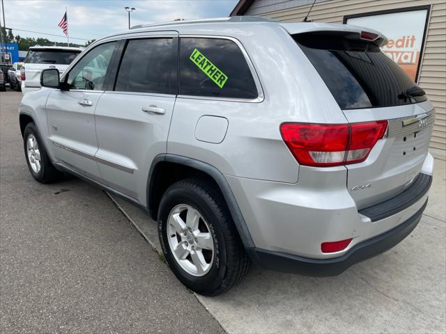 2011 jeep grand cherokee laredo