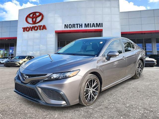 2024 toyota camry se