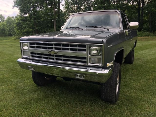 1986 used 5l v8 16v automatic 4wd