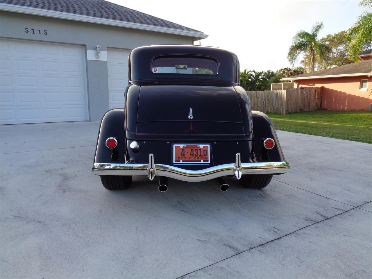 1933 ford 5-window coupe