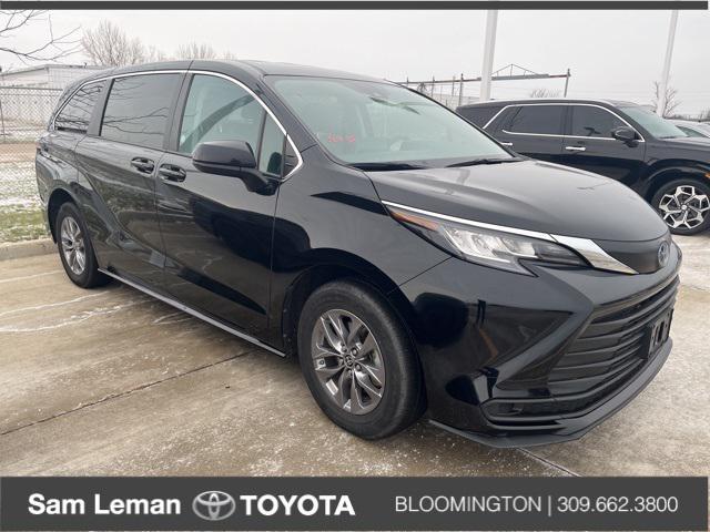 2023 toyota sienna le