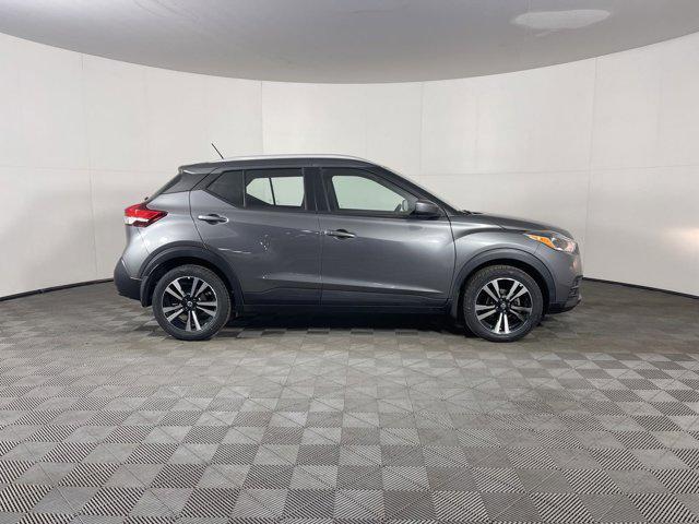 2018 nissan kicks sv